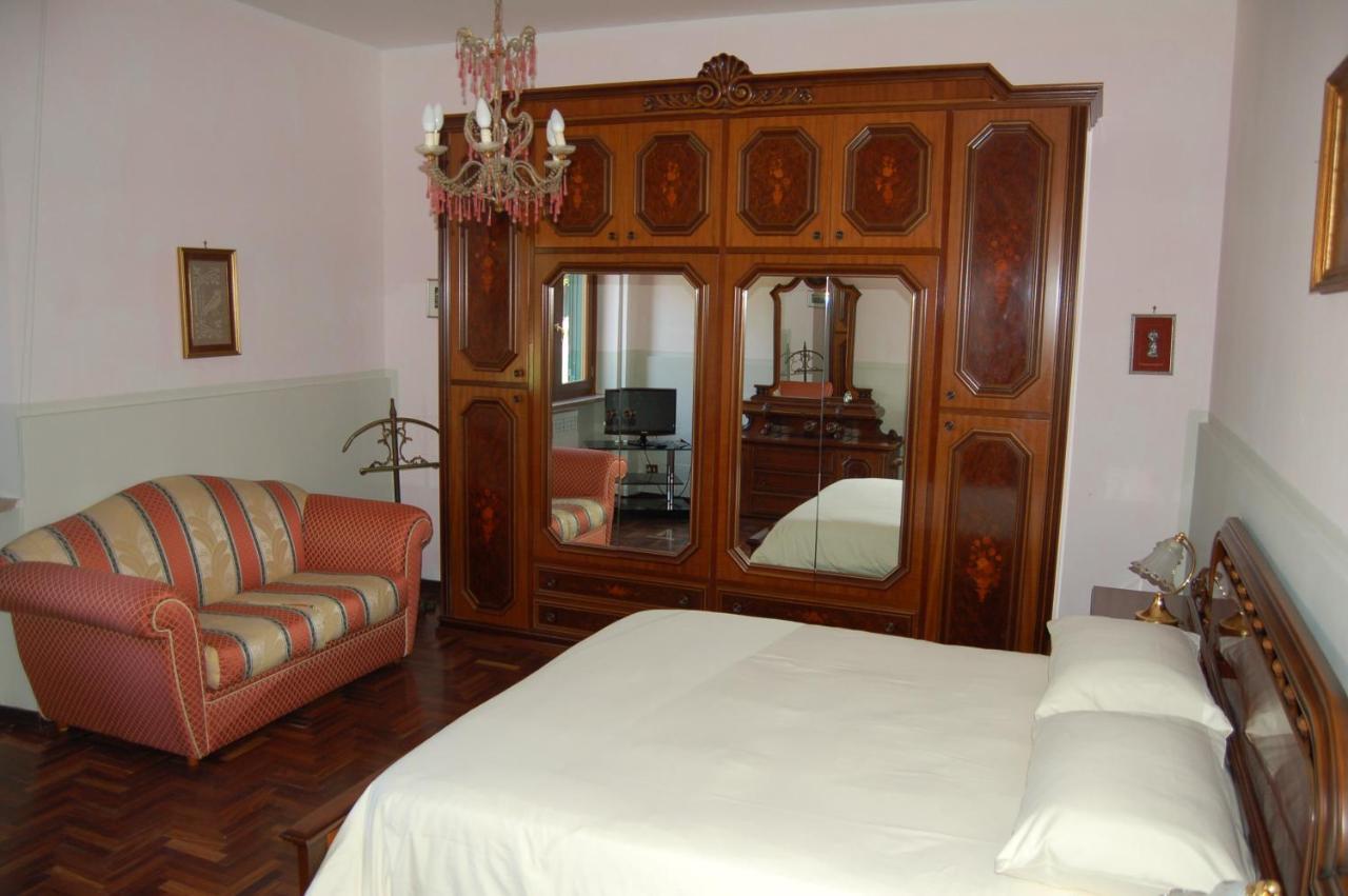Santa Rufina Villetta Degli Ulivi מראה חיצוני תמונה